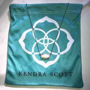 Kendra Scott Elisa silver pendant